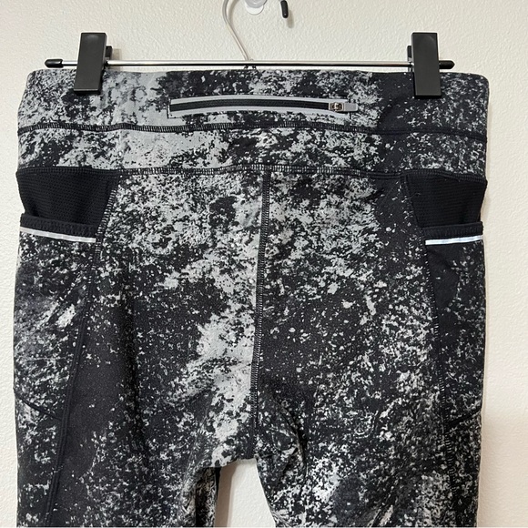 Athleta Splatter Be Free Knicker Cropped Leggings—S - Picture 8 of 12